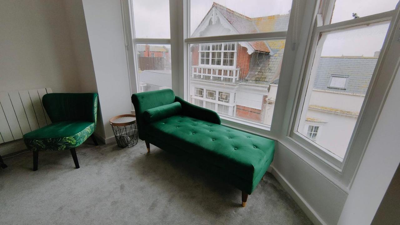 Stunning One Bedroom Holiday Flat In 韦茅斯 外观 照片